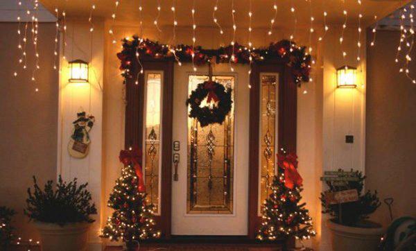 decoracion-de-navidad-para-puertas-600x362