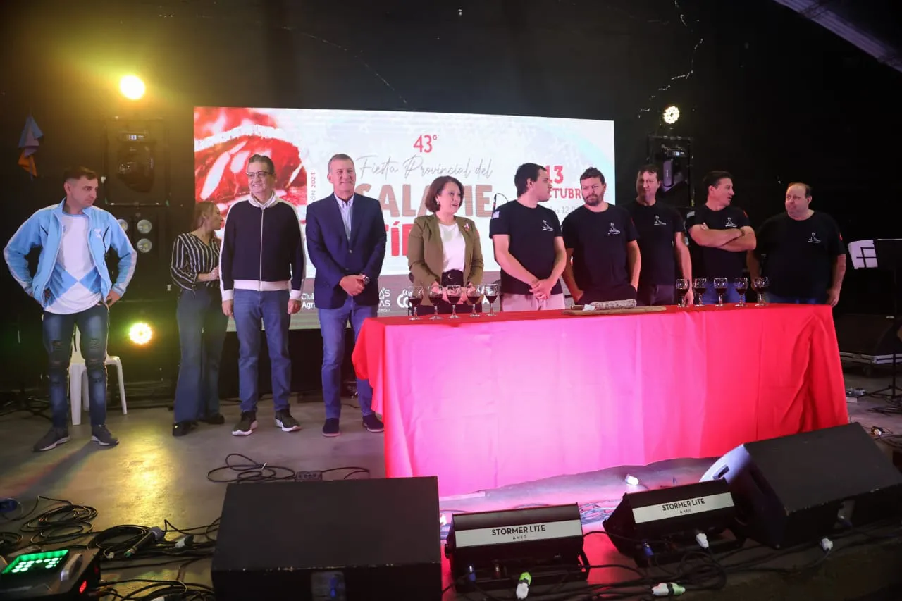 WhatsApp Image 2024-10-14 at 09.11.18 (1)