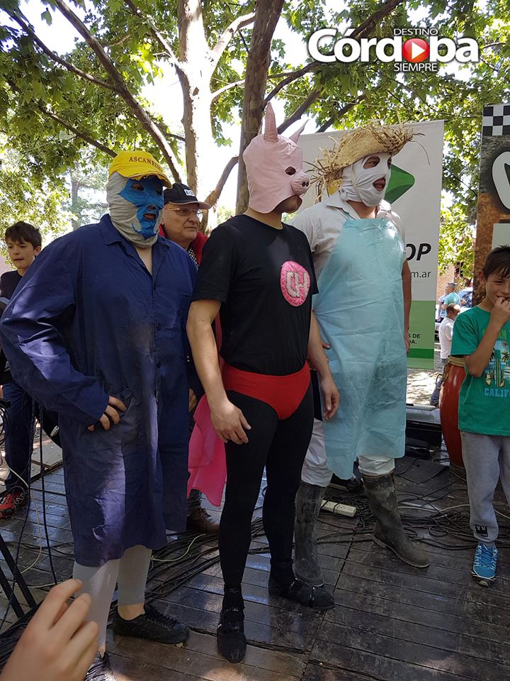 10628506_1820853828126277_1721921543099679364_n