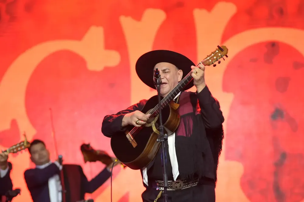 WhatsApp Image 2025-05-16 at 00.18.45