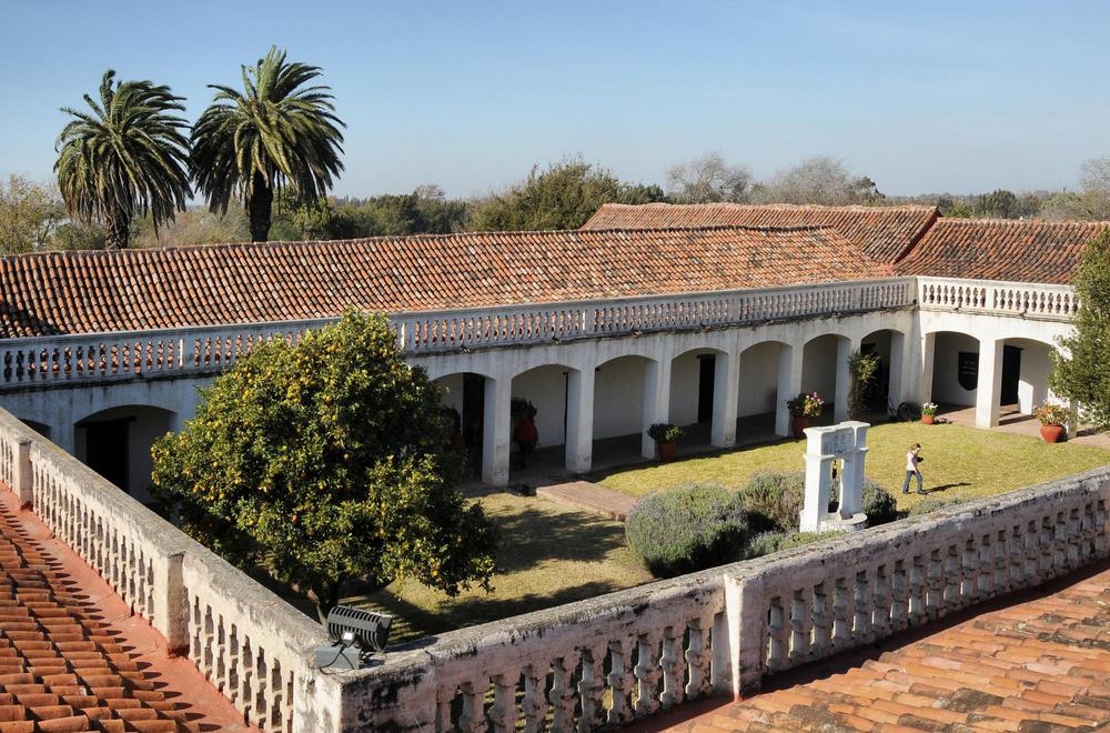 colonia-caroya-2-1