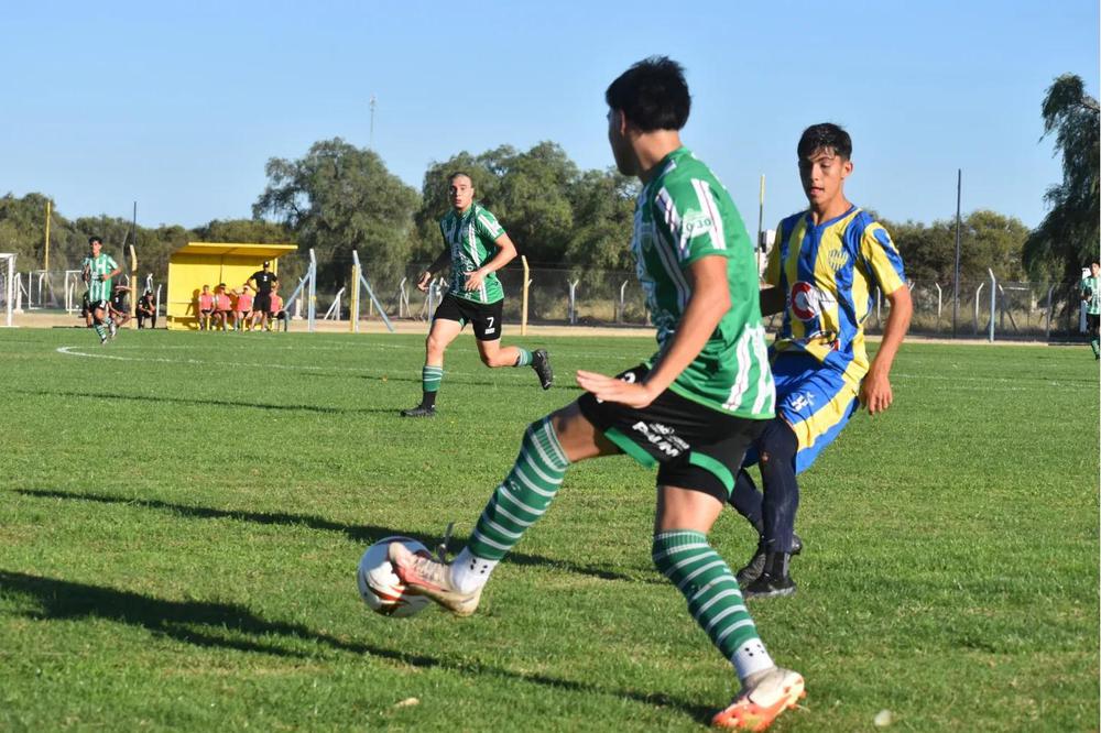 424735055_812265180932019_7224119947272897311_n