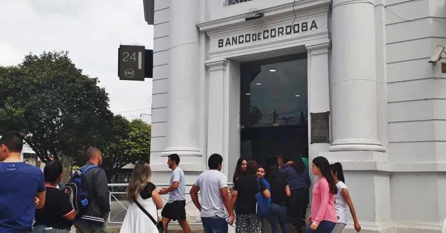 BANCOS 4