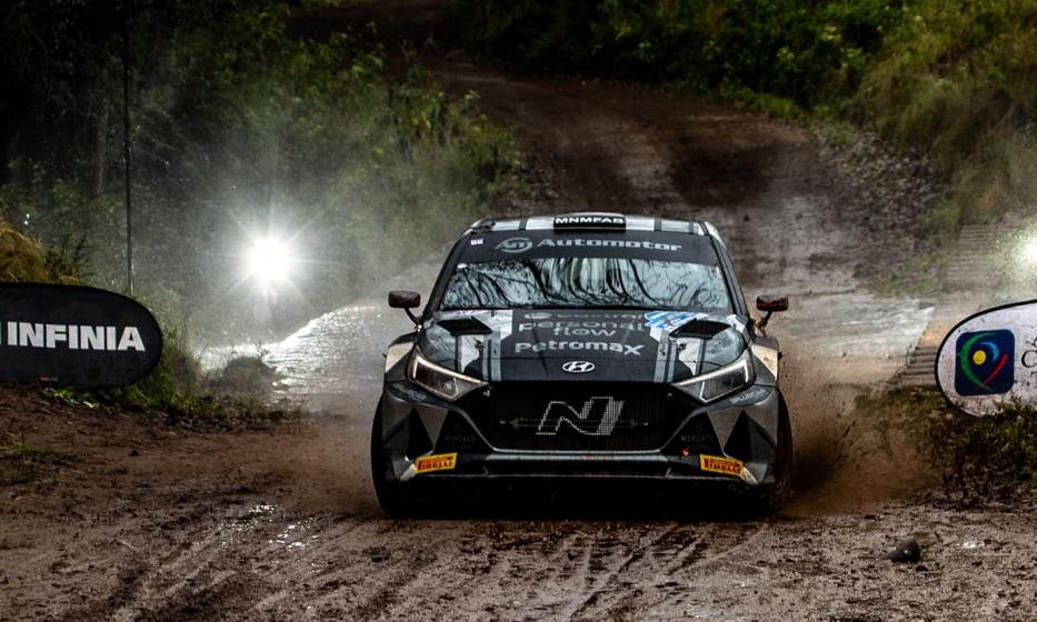 a7eb0a02-32f9-410d-a789-5414d50d87b5