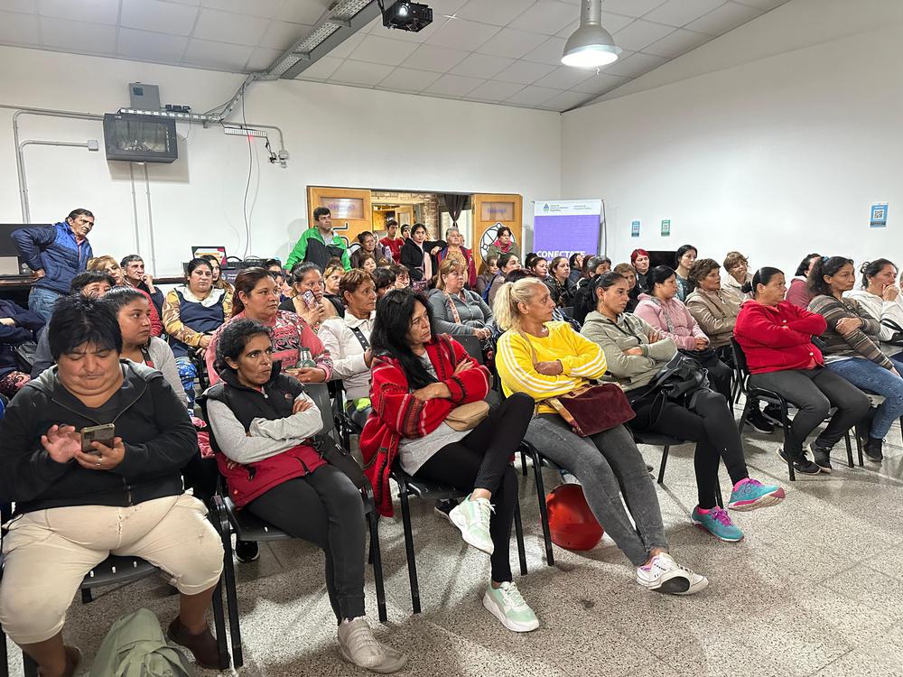 WhatsApp Image 2023-12-27 at 08.09.45 (1)