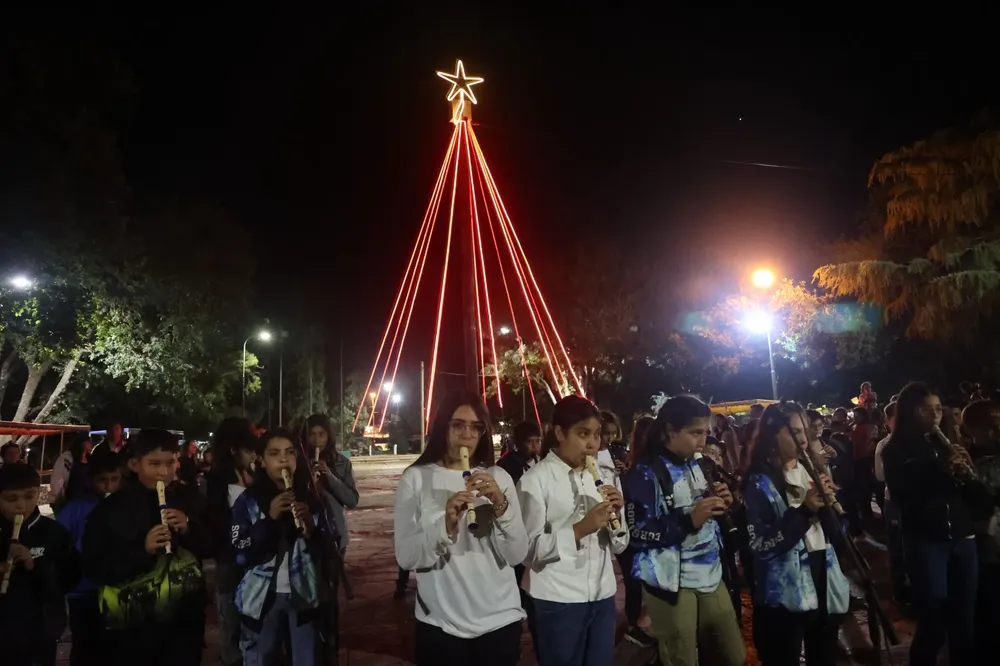 WhatsApp Image 2025-12-04 at 08.48.11