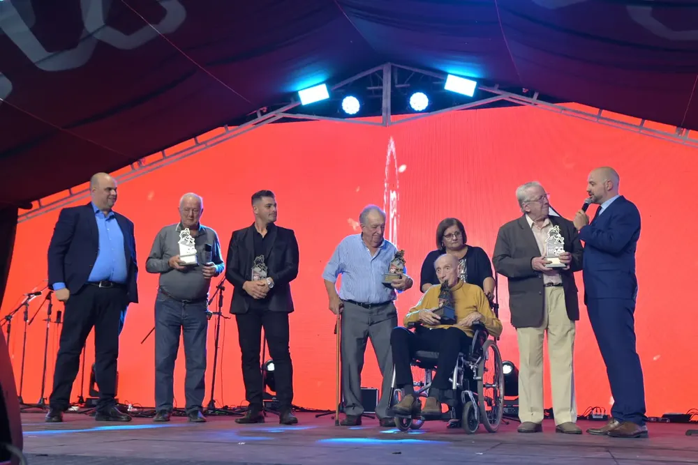 WhatsApp Image 2025-05-16 at 00.01.37