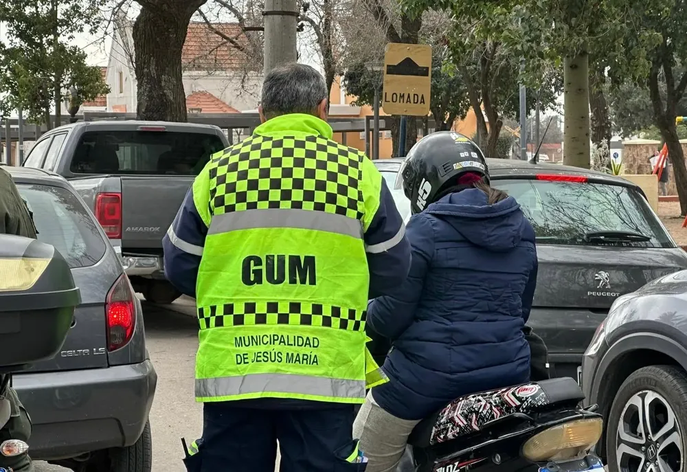 WhatsApp Image 2025-12-04 at 12.09.42