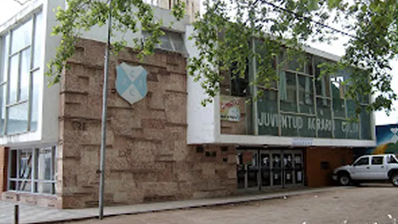 multimedia.normal.b2646f1faa0967c9.436c756220416772617269615f6e6f726d616c2e77656270